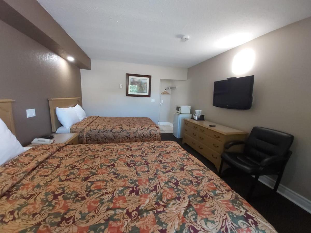 Arnprior Motor Inn Buitenkant foto