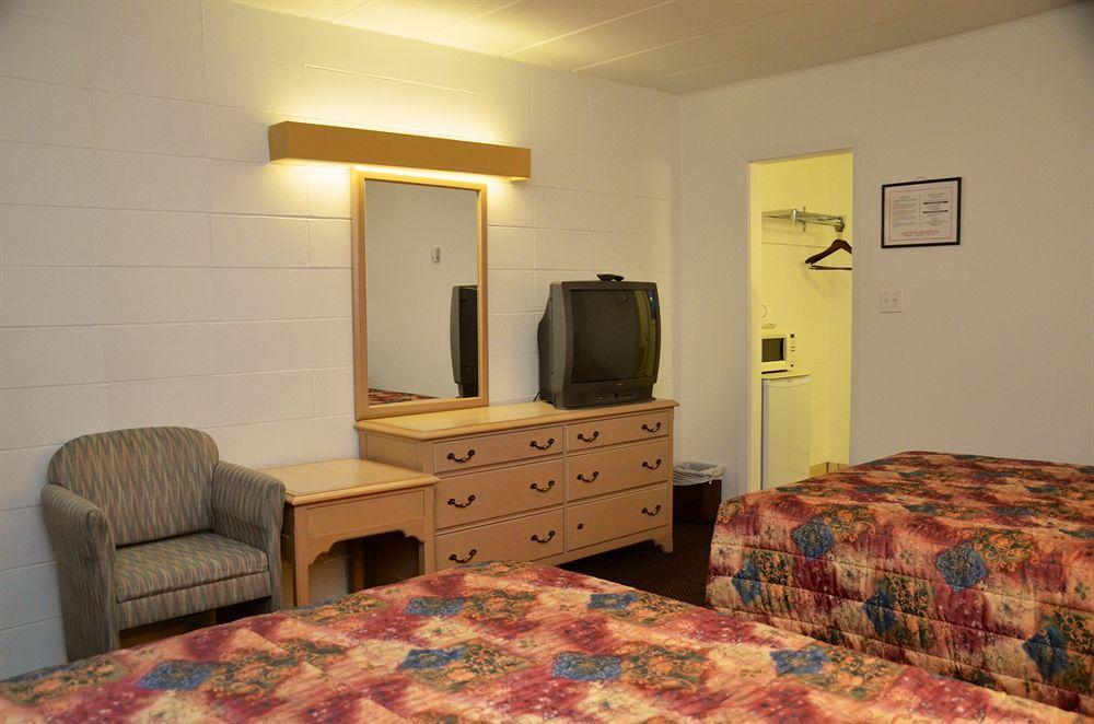 Arnprior Motor Inn Buitenkant foto